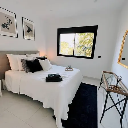 Hills Luxury 3 Bed * Estepona